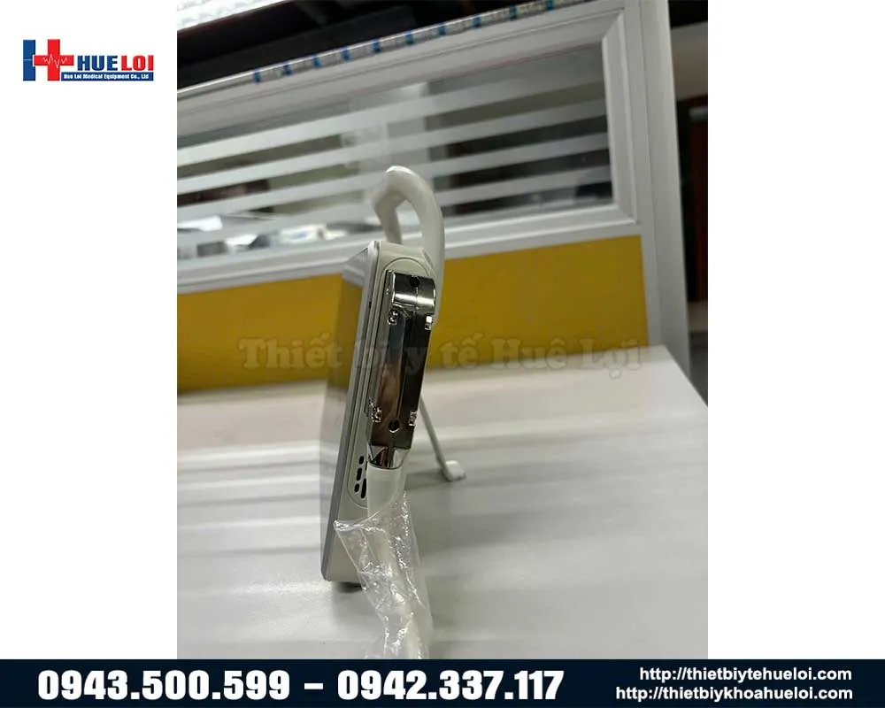 Cổng đầu dò máy siêu âm cầm tay p10