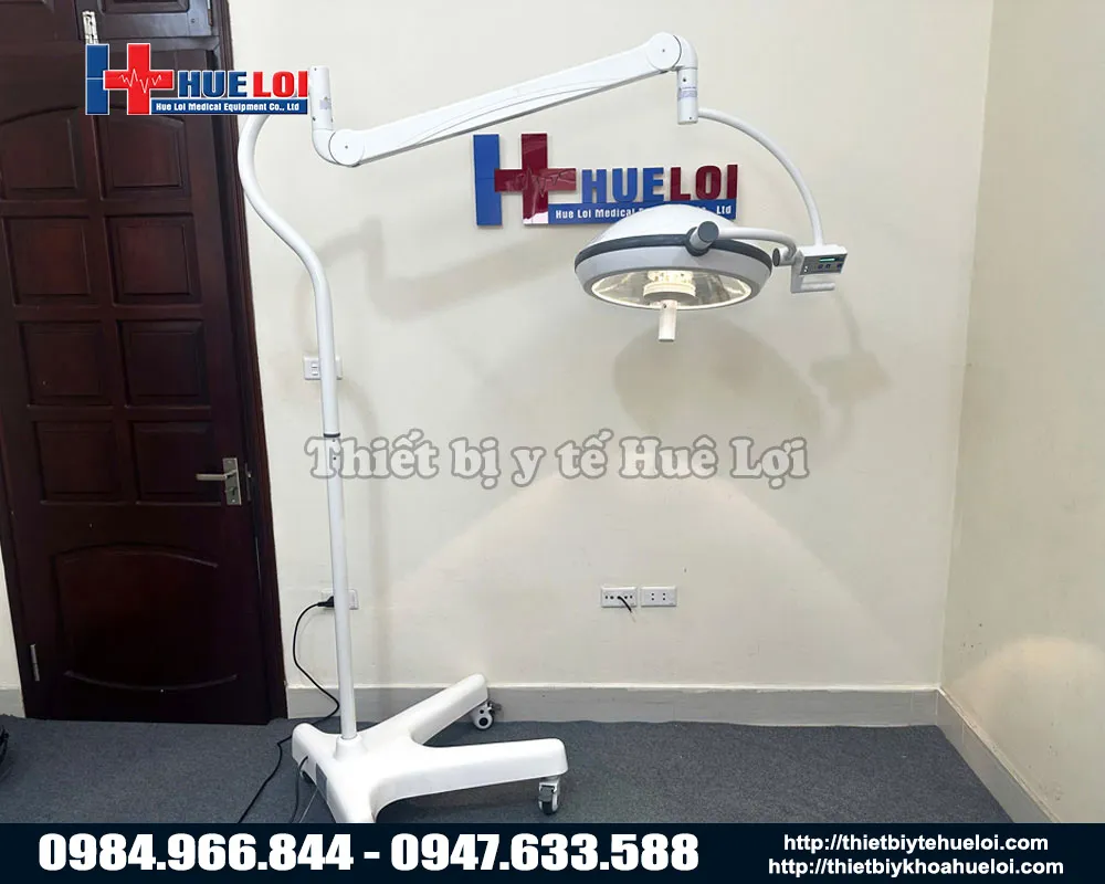 Đèn mổ halogen di động giá rẻ