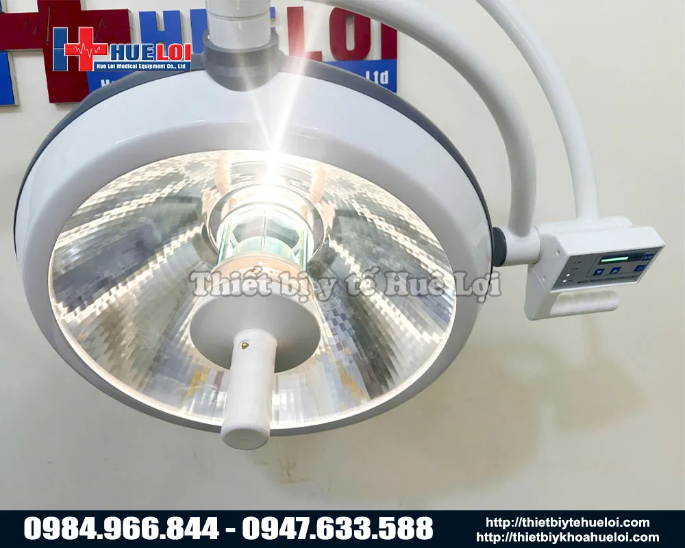 Đèn phẫu thuật halogen di động giá rẻ